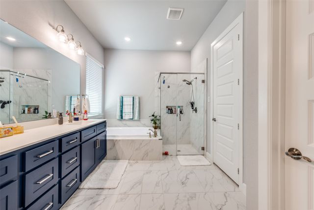 2703 Trinity Ridge Street, Mansfield, TX 76063