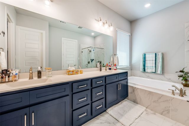 2703 Trinity Ridge Street, Mansfield, TX 76063