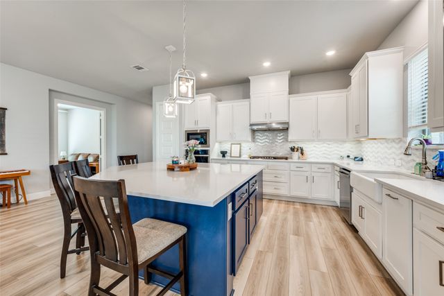 2703 Trinity Ridge Street, Mansfield, TX 76063