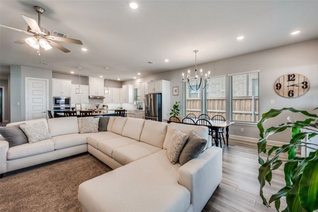 2703 Trinity Ridge Street, Mansfield, TX 76063