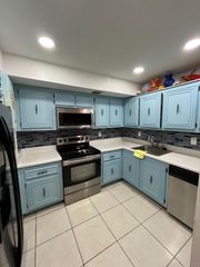 7041 Environ Boulevard 127, Lauderhill, FL 33319