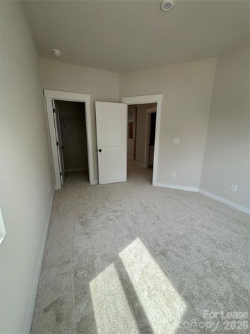 3101 Finchborough Court, Charlotte, NC 28269