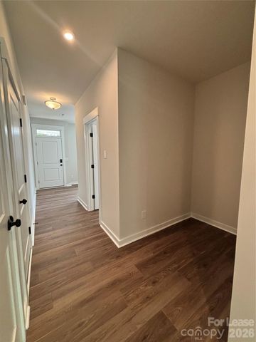 3101 Finchborough Court, Charlotte, NC 28269