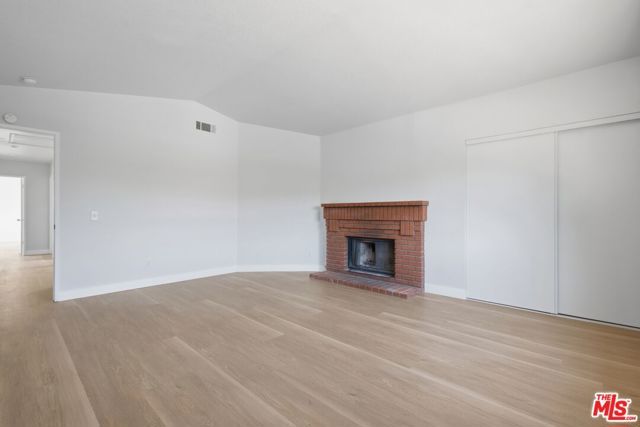 337 Morningside Terrace, Palmdale, CA 93551