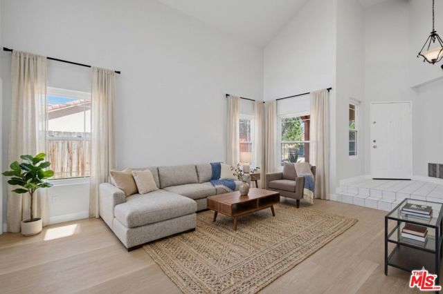 337 Morningside Terrace, Palmdale, CA 93551