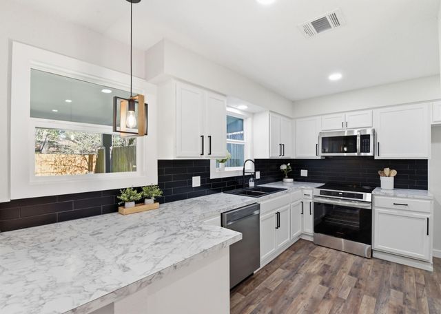 23338 Goodfellow Drive, Spring, TX 77373