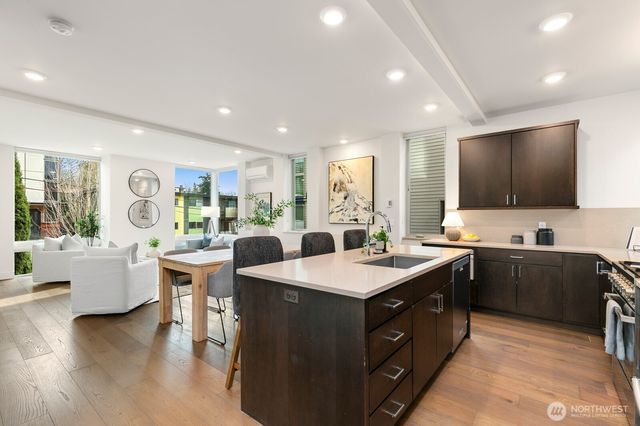 3641 Dayton Avenue N, Seattle, WA 98103