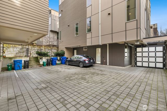 3641 Dayton Avenue N, Seattle, WA 98103