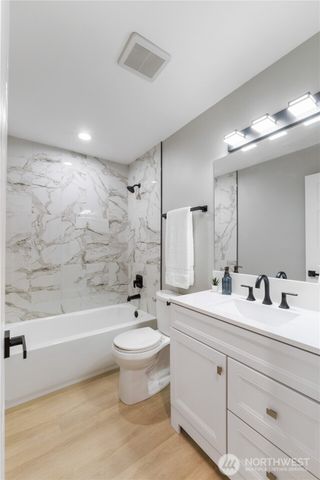 3920 SOUTHGATE Avenue SW, Lakewood, WA 98499