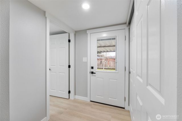 3920 SOUTHGATE Avenue SW, Lakewood, WA 98499