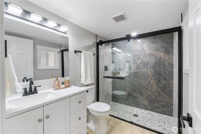 3920 SOUTHGATE Avenue SW, Lakewood, WA 98499