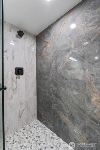 3920 SOUTHGATE Avenue SW, Lakewood, WA 98499