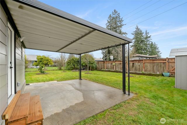 3920 SOUTHGATE Avenue SW, Lakewood, WA 98499