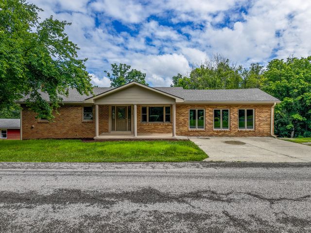 110 Keeton Avenue, West Liberty, KY 41472