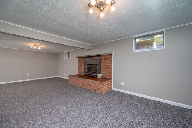110 Keeton Avenue, West Liberty, KY 41472