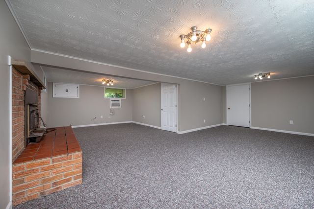 110 Keeton Avenue, West Liberty, KY 41472