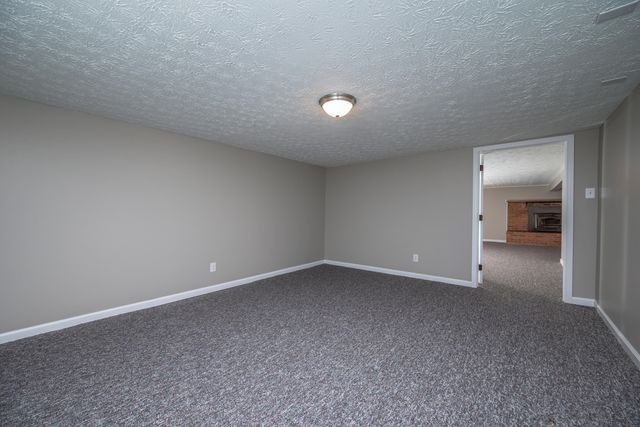 110 Keeton Avenue, West Liberty, KY 41472