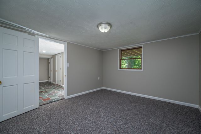 110 Keeton Avenue, West Liberty, KY 41472