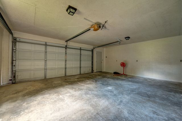 110 Keeton Avenue, West Liberty, KY 41472