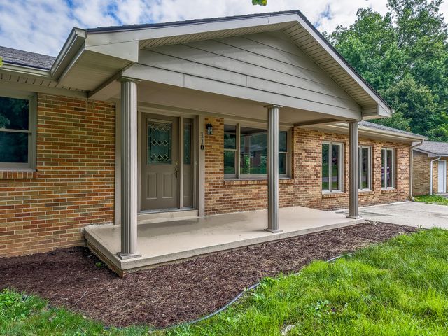 110 Keeton Avenue, West Liberty, KY 41472