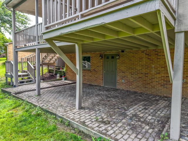 110 Keeton Avenue, West Liberty, KY 41472