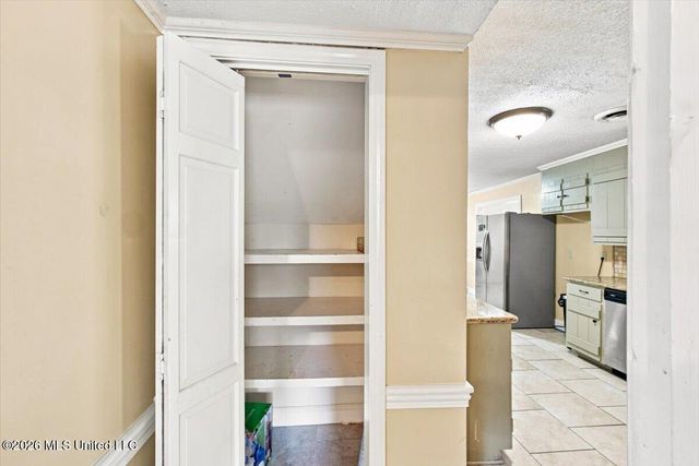 345 Valley Vista Drive, Jackson, MS 39211