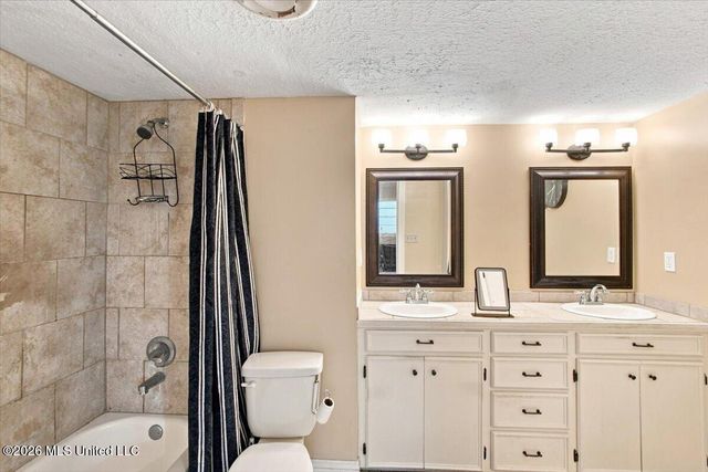 345 Valley Vista Drive, Jackson, MS 39211