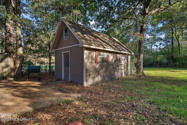 345 Valley Vista Drive, Jackson, MS 39211