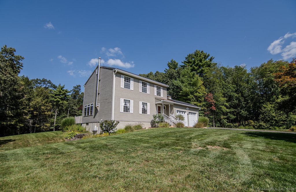 15 Windswept Drive, Woodstock, CT 06281