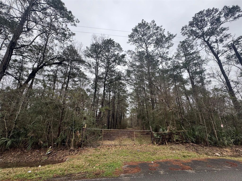 0 La Due Lane, Crosby, TX 77532