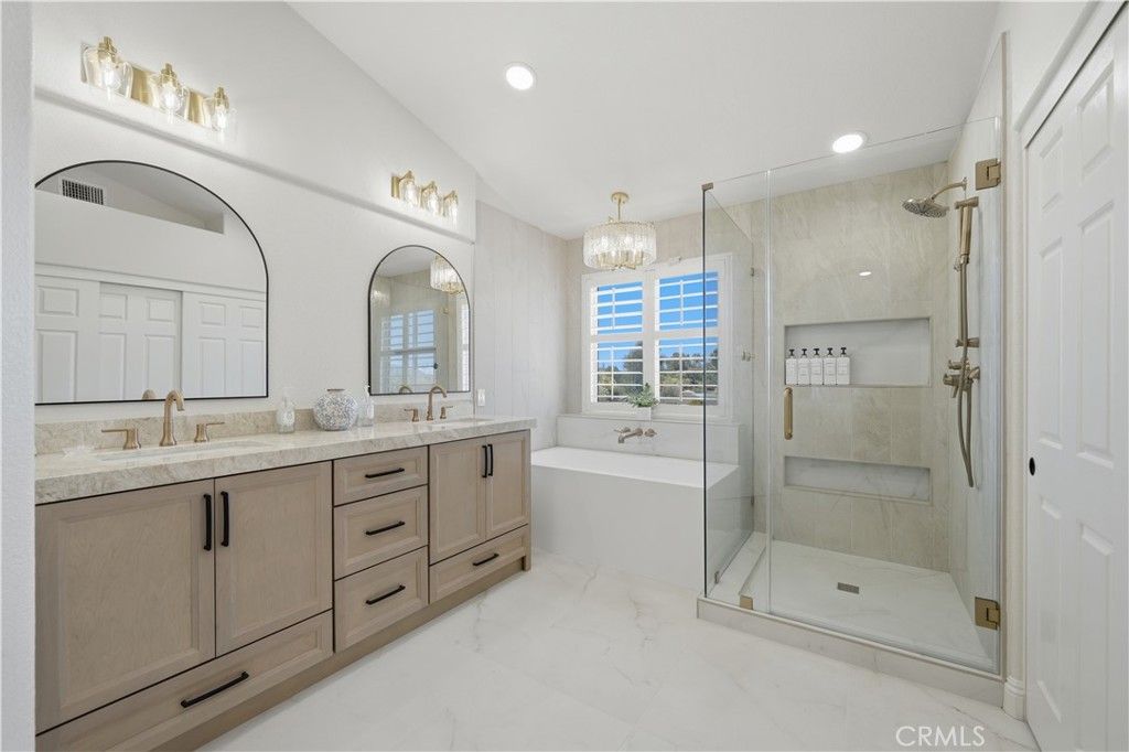 Image 28 of property listing at 32203 Corte Carmela, Temecula, CA 92592