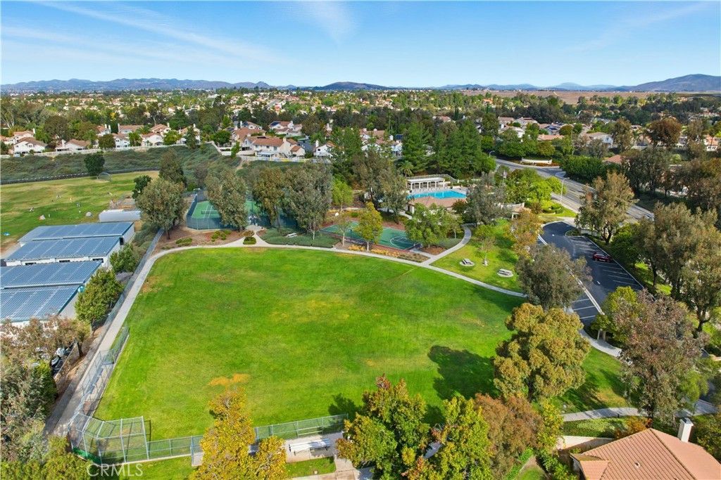 Image 46 of property listing at 32203 Corte Carmela, Temecula, CA 92592