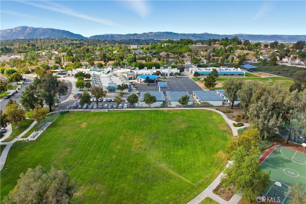 Image 47 of property listing at 32203 Corte Carmela, Temecula, CA 92592