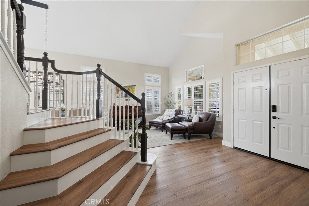 Image 5 of property listing at 32203 Corte Carmela, Temecula, CA 92592