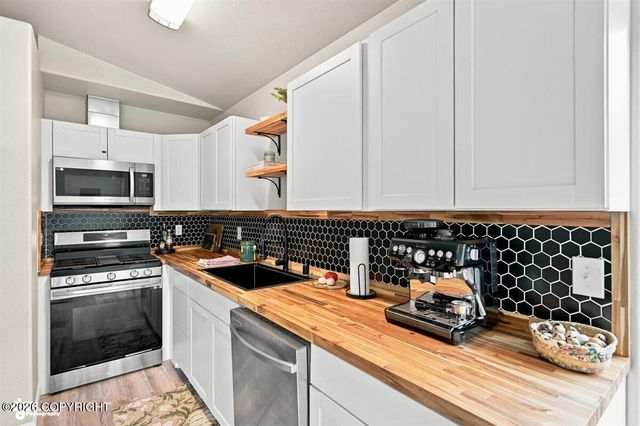 8781 S Starlight Lane, Wasilla, AK 99623