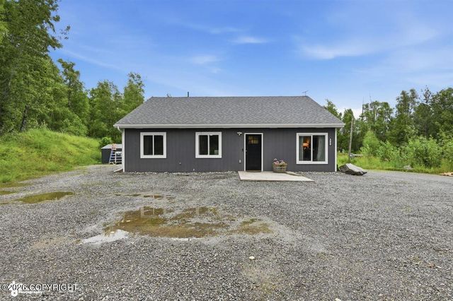 8781 S Starlight Lane, Wasilla, AK 99623