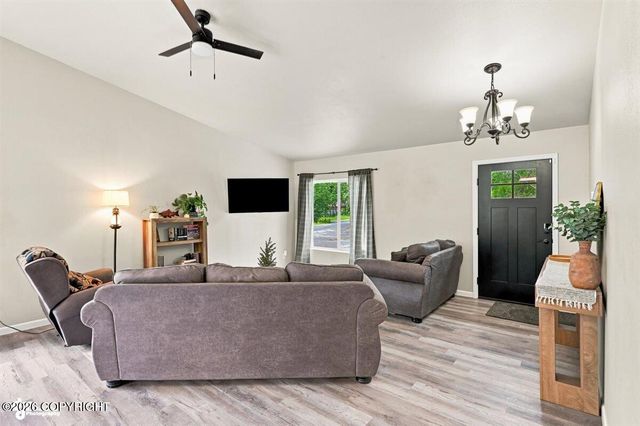 8781 S Starlight Lane, Wasilla, AK 99623