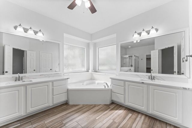 2333 Stableridge Drive, Conroe, TX 77384