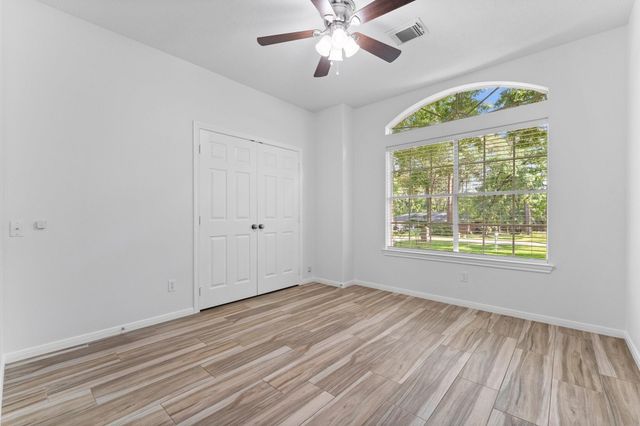 2333 Stableridge Drive, Conroe, TX 77384