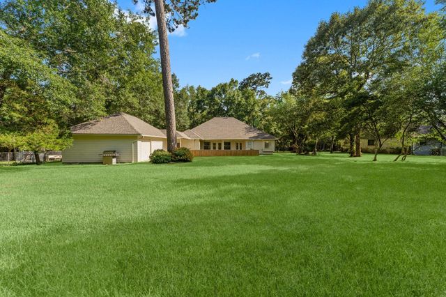 2333 Stableridge Drive, Conroe, TX 77384
