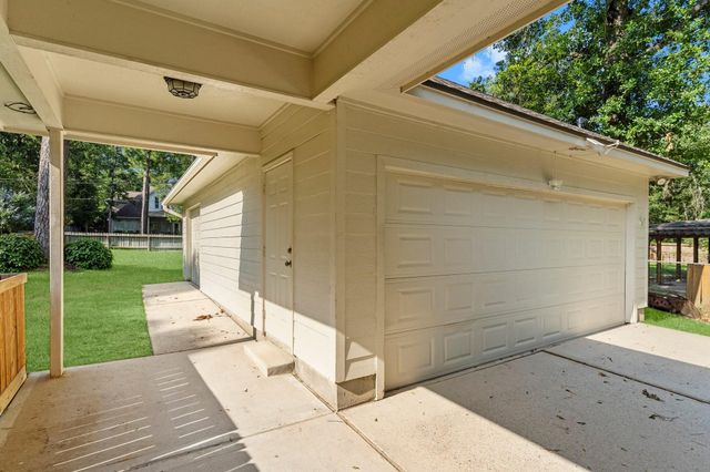 2333 Stableridge Drive, Conroe, TX 77384