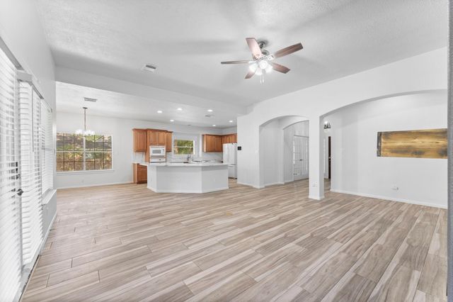 2333 Stableridge Drive, Conroe, TX 77384