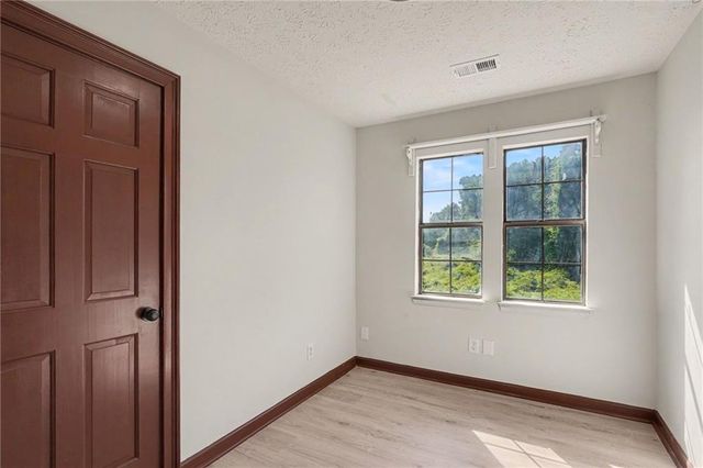 498 Millers Mill Road, Stockbridge, GA 30281