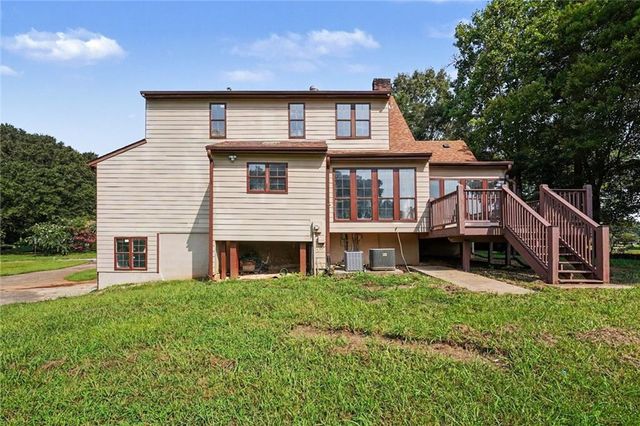 498 Millers Mill Road, Stockbridge, GA 30281