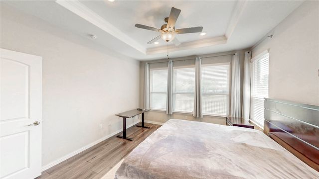 9828 Michael Irvin Street, Irving, TX 75063