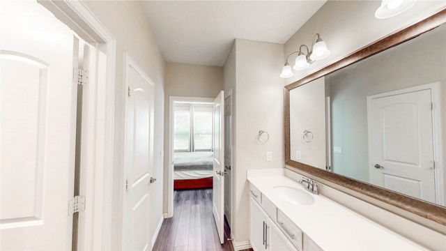9828 Michael Irvin Street, Irving, TX 75063