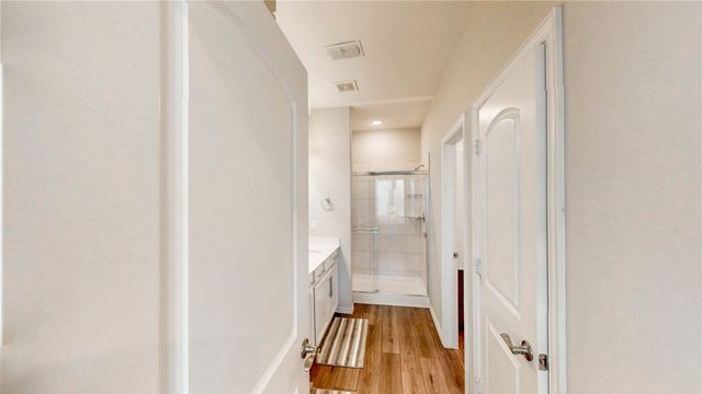 9828 Michael Irvin Street, Irving, TX 75063