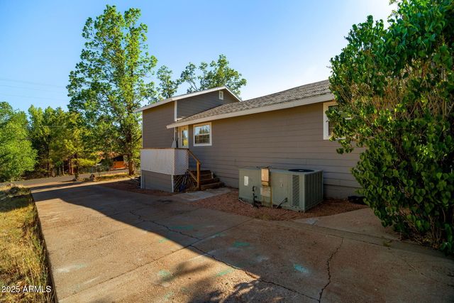 1326 W Apache Lane, Pinetop-lakeside, AZ 85929