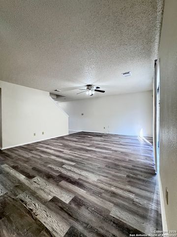 9126 CENTRO GRANDE, San Antonio, TX 78245