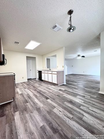 9126 CENTRO GRANDE, San Antonio, TX 78245